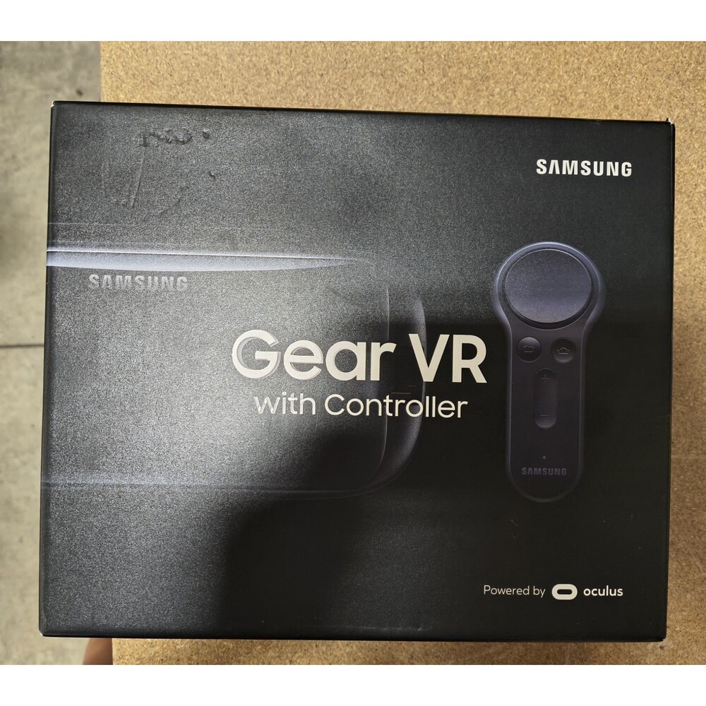 Samsung SM-R324 Gear VR W/Controller Powered by Oculus - Brand New